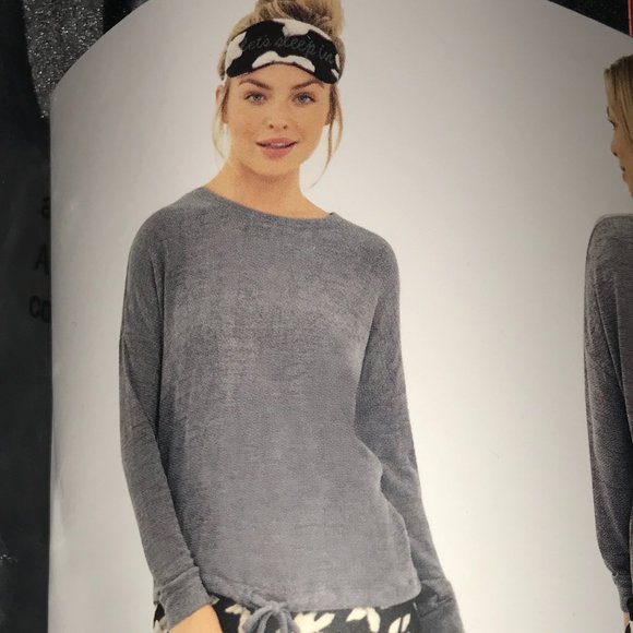 Three dots velour pajama set top jogger eye mask - Picture 13 of 16